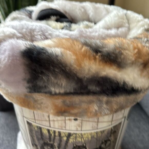 NWT‎ Heartland Plush wolf Wolves 50” x 60” Throw Fur Soft Warm Blanket. - Picture 4 of 5
